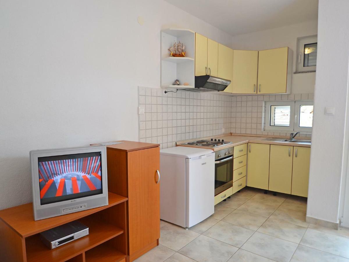 Apartment Golub-2 By Interhome Cesarica Extérieur photo